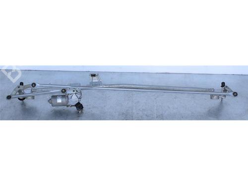 Used Front wiper motor Front wiper motor OPEL ZAFIRA / ZAFIRA FAMILY B (A05) 1.6 (M75) (115 hp) 15142099 15142099