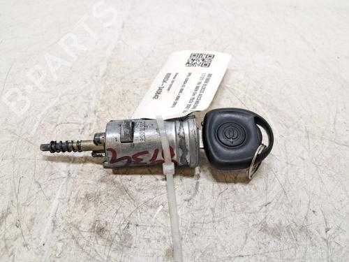 Electronic module OPEL CORSA C (X01) 1.7 DTI (F08, F68) | BP40215775M83 - Image 2