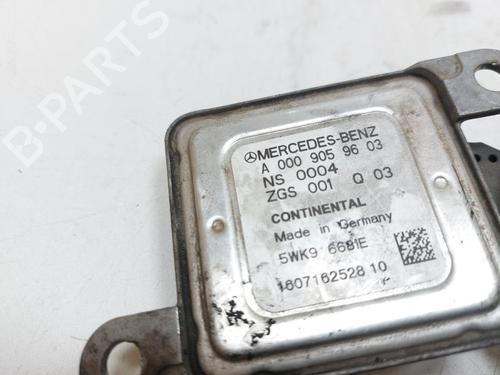 Electronic sensor MERCEDES-BENZ S-CLASS (W222, V222, X222) S 350 BlueTEC / d (222.132, 222.032, 222.123) | BP30454105M84 