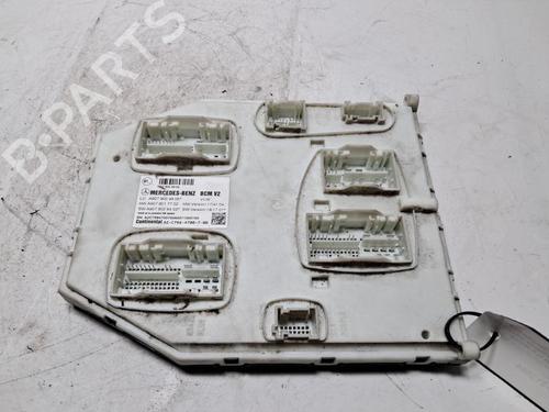 Used Electronic module Electronic module MERCEDES-BENZ SPRINTER 3,5-t Platform/Chassis (B907, B910) 314 CDI (910.131, 910.133, 910.030) (143 hp) 33198026 33198026