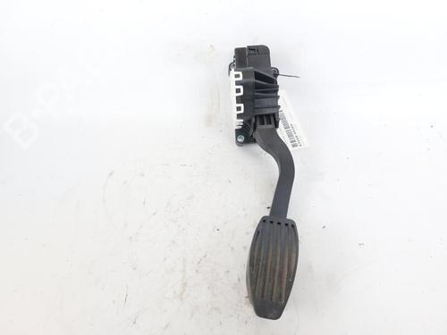 Used Pedal FIAT PANDA (312_, 319_) 1.0 Mild Hybrid (312.PYD1B) (69 hp) 17557167