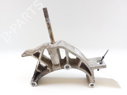 Used Gearbox mount LANCIA YPSILON (843_) 1.3 JTD (843.AXD11, 843.AXD1A) (70 hp) 28721095