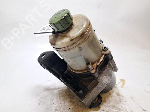 Used Steering pump SKODA FABIA I (6Y2) 1.2 (64 hp) 33197818
