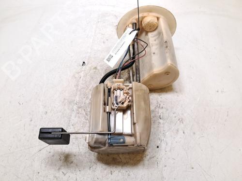 Used Fuel pump Fuel pump TOYOTA YARIS (_P9_) 1.0 VVT-i (KSP90_, KSP90R) (69 hp) 35975670 35975670