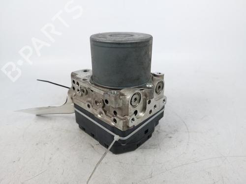 Used ABS pump TOYOTA RAV 4 IV (_A4_) 2.0 D (ALA40_, ALA40R) (124 hp) 15173718