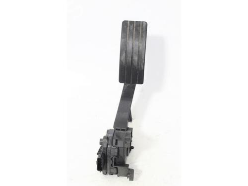 Pedal Pedal RENAULT TWINGO III (BCM_, BCA_) 1.0 SCe 70 (71 hp) 15147391 15147391