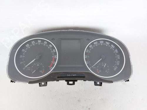 Used Instrument cluster Instrument cluster SKODA RAPID Spaceback (NH1) 1.4 TDI (90 hp) 15156288 15156288