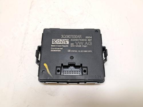 Used Engine control unit (ECU) Engine control unit (ECU) 39233422 39233422