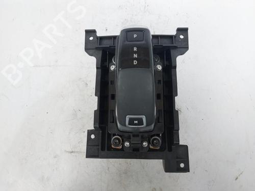 Used Shift knob Shift knob PEUGEOT 308 SW II (LC_, LJ_, LR_, LX_, L4_) 1.5 BlueHDi 130 (131 hp) 17206889 17206889