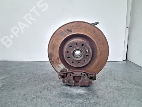 Used Left front steering knuckle Left front steering knuckle FIAT DOBLO Cargo (263_) 1.6 D Multijet (263WXD1B, 263WXR1B, 263WXX1B, 263ZXD1B,... (105 hp) 39767112 39767112