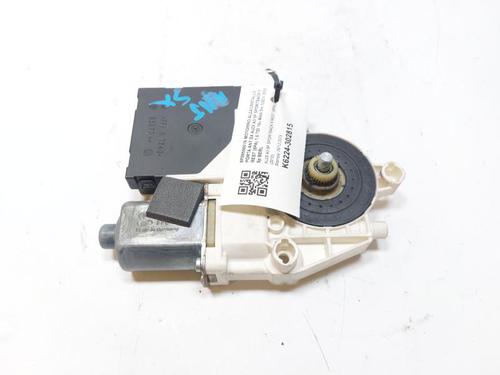 Rudehejsemekanisme ventre foran AUDI A3 Sportback (8PA) 1.6 TDI (105 hp) 31241198