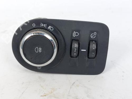 Used Switch Switch OPEL CORSA E (X15) 1.2 (08, 68) (69 hp) 15167649 15167649