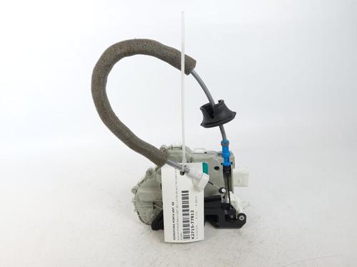 Used Front left lock AUDI A3 Sportback (8VA, 8VF) 1.4 TFSI g-tron (110 hp) 15172465