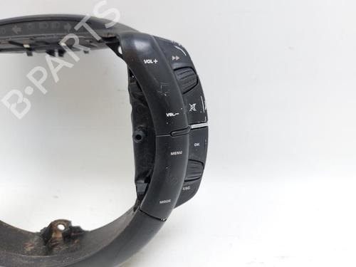 Steering wheel controls CITROËN C4 Picasso I MPV (UD_) 2.0 HDi 138 | BP28838028E15