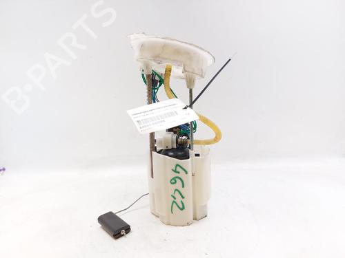 Used Fuel pump BMW X1 (F48) xDrive 25 e Plug-in-Hybrid (220 hp) 29525999