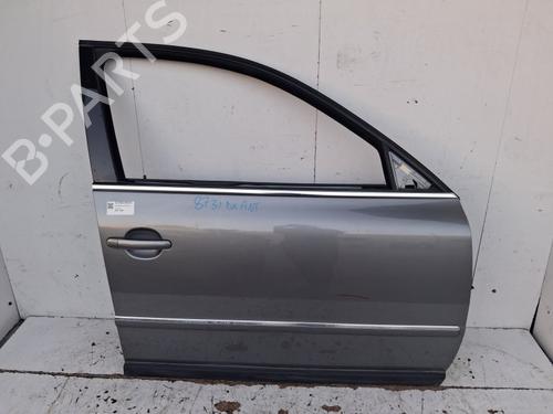 Used Right front door Right front door 39644367 39644367