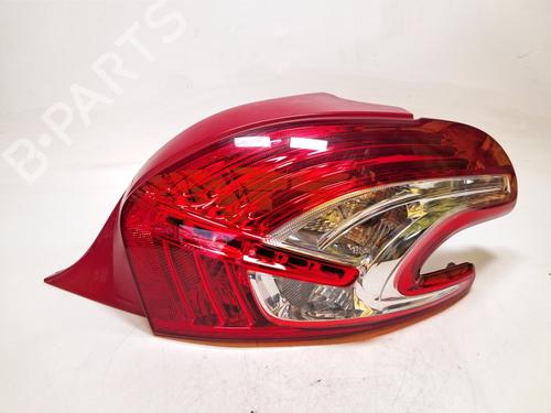 right-taillight-peugeot-208-i-ca_-cc_-2012-2013-2014-2015-2016-2017-2018-2019-2020-2021-36488667 main image