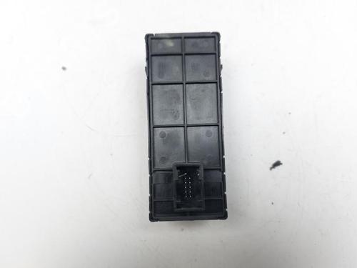 Left front window switch FIAT 500L (351_, 352_) 1.3 D Multijet (199.LYM11, 199.LYM1A) | BP24540364I27 - Image 2