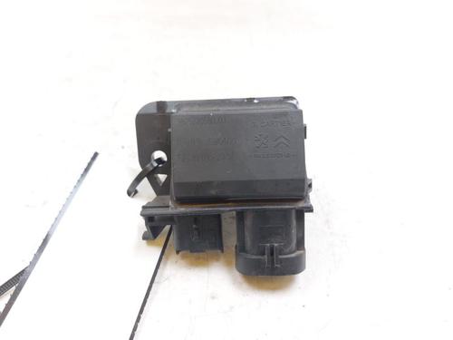 radiator-fan-ds-ds-7-crossback-j4_-jr_-jc_-2017-26729567 main image