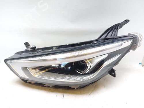 Used Left headlight MG MG ZS SUV (AZS1) 1.5 VTi (106 hp) 28534463