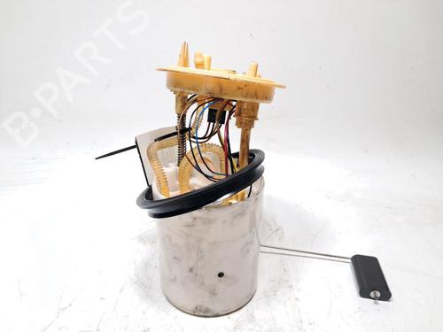 Used Fuel pump SKODA KAROQ (NU7, ND7) 2.0 TDI (116 hp) 31036416