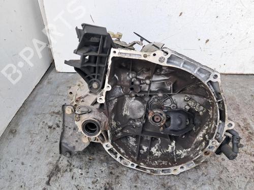 Used Gearbox Gearbox CITROËN C4 CACTUS 1.2 VTi 75 / PureTech 75 (75 hp) 33197091 33197091