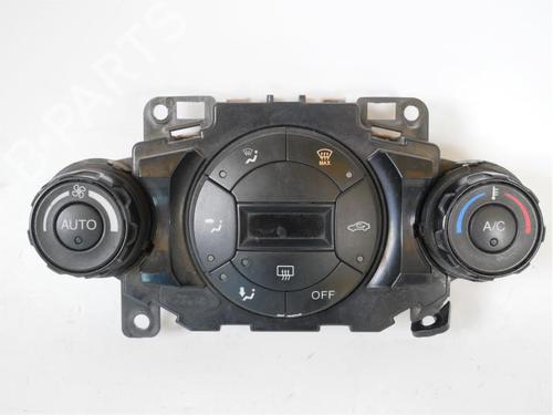 Used Climate control Climate control FORD FIESTA VI (CB1, CCN) 1.4 TDCi (68 hp) 15149482 15149482