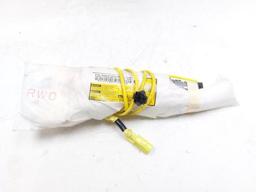 Used Right seat airbag Right seat airbag TOYOTA AURIS Estate (_E18_) 1.8 Hybrid (ZWE186_, ZWE186R, ZWE186H) (136 hp) 25732642 25732642