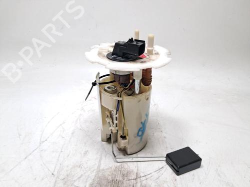 Used Fuel pump CHEVROLET NUBIRA Estate 1.8 (121 hp) 31036527