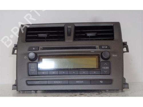 Used Radio SUBARU TREZIA 1.4 D (90 hp) 23879661
