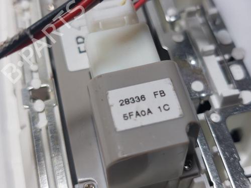 Kabinelys NISSAN JUKE (F16_) 1.6 Hybrid | BP30802637I8