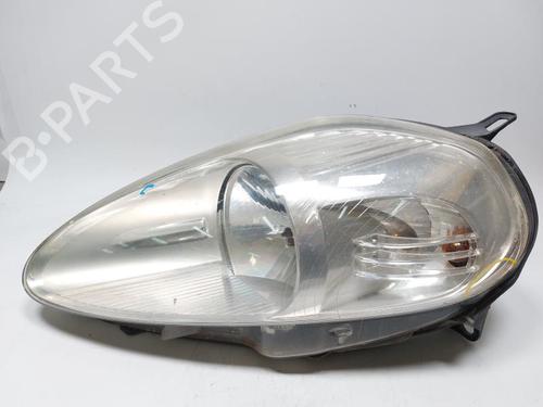 Used Left headlight FIAT GRANDE PUNTO (199_) 1.3 D Multijet (75 hp) 30801705