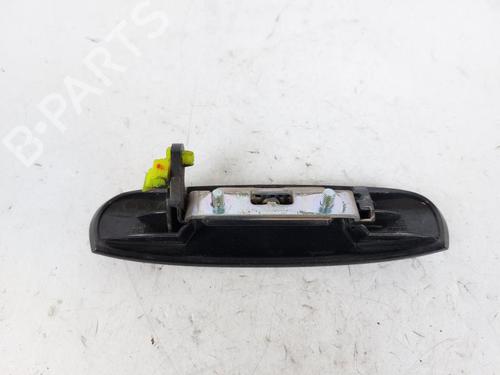 Klamka zewnętrzna drzwi przednich lewych MITSUBISHI MIRAGE / SPACE STAR VI Hatchback (A0_A) 1.0 (A05A) | BP15156547C128 