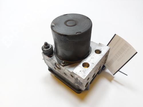 Abs pomp AUDI A4 B7 Avant (8ED) 2.0 TDI 16V (140 hp) 30453386