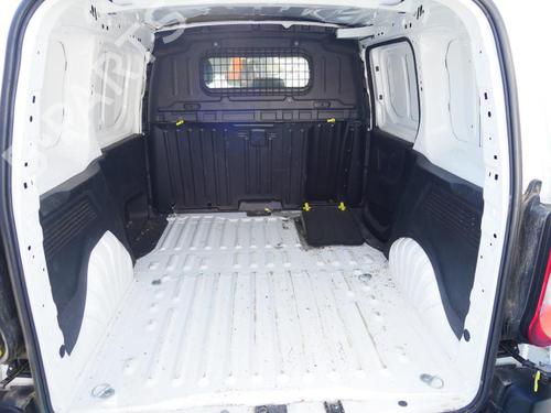 Front left lock TOYOTA PROACE CITY Box Body/MPV (BPZ_) 1.5 D-4D 100 (BPZM) | BP15155771C98