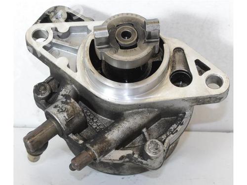 Used Vacuum pump FIAT DOBLO Box Body/MPV (223_) 1.2 (223ZXA1A) (65 hp) 15142648