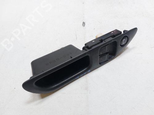 Used Left front window switch Left front window switch OPEL AGILA A (H00) 1.2 16V Twinport (F68) (80 hp) 33734753 33734753