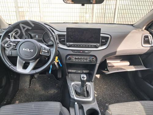 Left front fog light KIA CEED Sportswagon (CD) 1.6 CRDi 136 | BP35942947C30 - Image 15