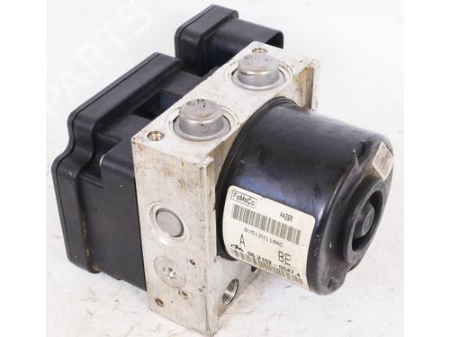 Used ABS pump FORD FIESTA VI (CB1, CCN) 1.4 LPG (92 hp) 23879912