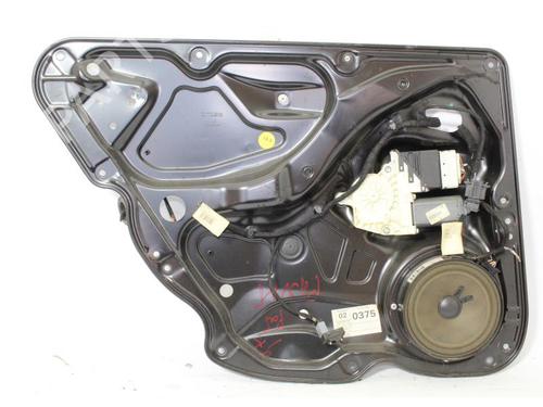 Rudehejsemotor bagstkærm venstre VW PASSAT B6 Variant (3C5) 2.0 TDI (140 hp) 15147791