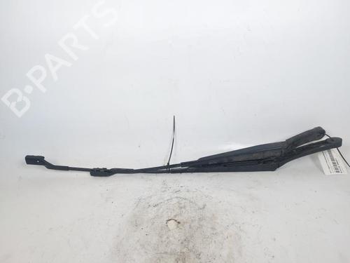 Used Front windshield wiper arm VW GOLF VII Variant (BA5, BV5) 1.6 TDI (115 hp) 17526631