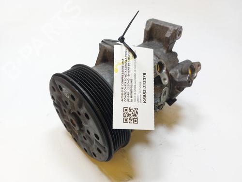 Used AC compressor TOYOTA COROLLA Verso (ZER_, ZZE12_, R1_) 2.2 D-4D (AUR10_, AUR10R) (136 hp) 33198338