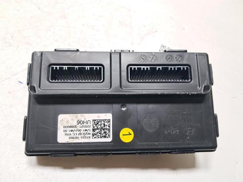 Used Engine control unit (ECU) Engine control unit (ECU) KIA SPORTAGE V (NQ5) 1.6 CRDi MHEV (136 hp) 33196569 33196569