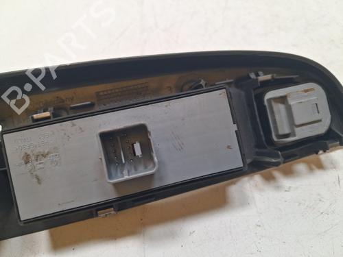 Left front window switch VW GOLF V (1K1) 1.9 TDI | BP38794693I27 - Image 4