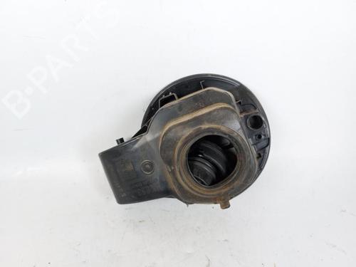 Fuel flap SKODA RAPID Spaceback (NH1) 1.4 TDI | BP15156293C131 