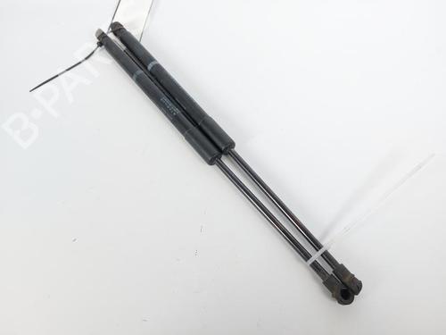 Tailgate lift support TOYOTA YARIS (_P13_) 1.5 Hybrid (NHP130_, NHP130) | BP21261764C138 