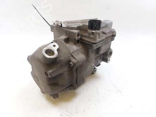 Used AC compressor TOYOTA YARIS (_P13_) 1.5 Hybrid (NHP130_, NHP130) (101 hp) 27443032