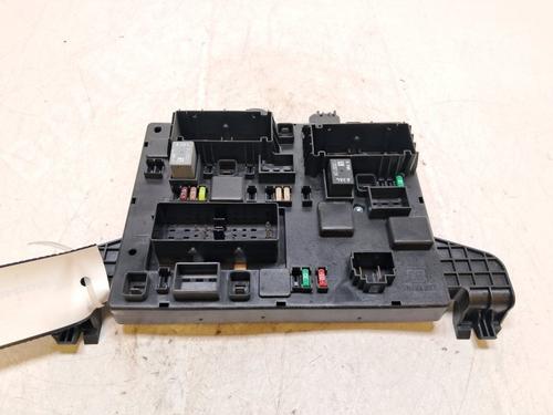fuse-box-opel-astra-j-p10-2009-2010-2011-2012-2013-2014-2015-2016-37259424 main image