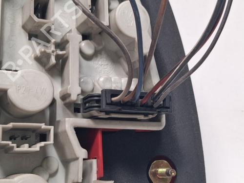 Left taillight VW PASSAT B5.5 (3B3) 1.9 TDI | BP39644364C34 - Image 6