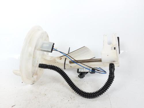 Used Fuel pump MERCEDES-BENZ CLS Shooting Brake (X218) CLS 350 CDI / d (218.923) (265 hp) 15160345